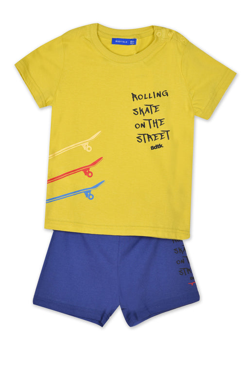 Baby t-shirt and shorts set for boys